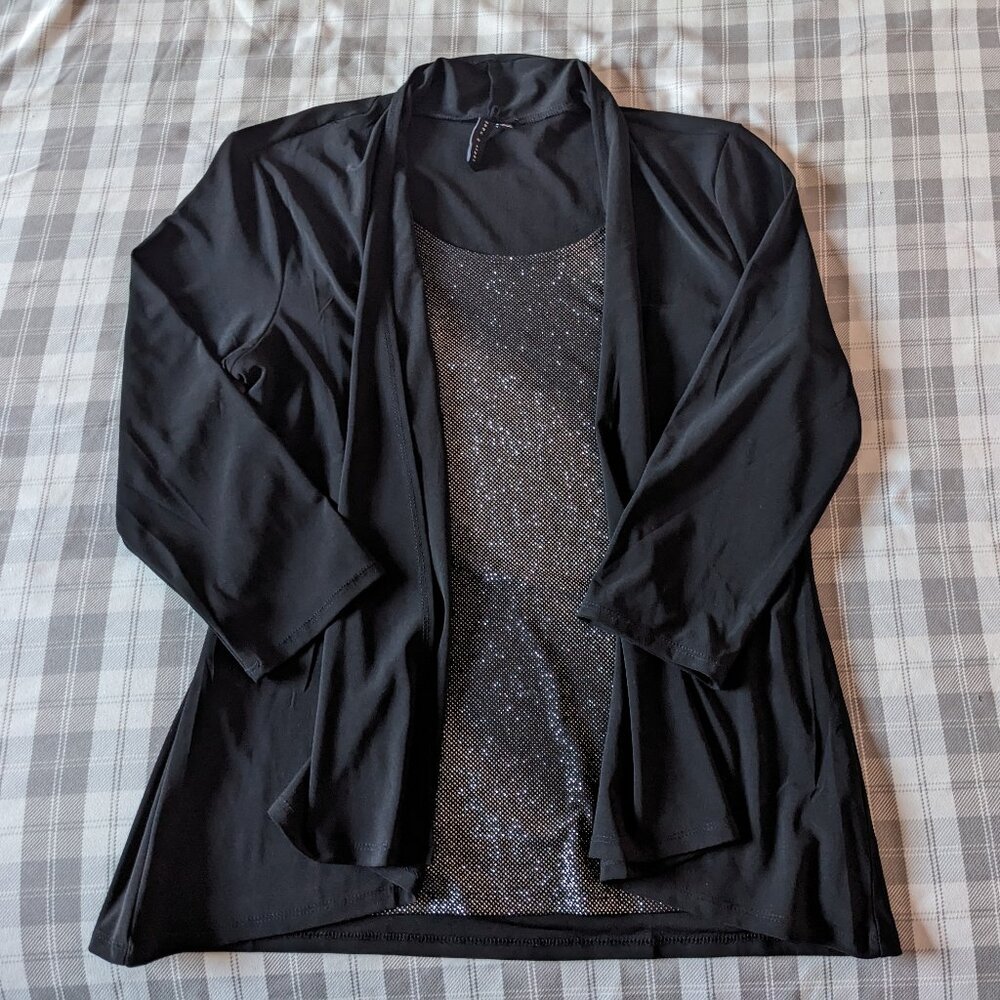 Zero 2 Eight Layered Faux Cardigan Sparkly Top (Black Size Large)